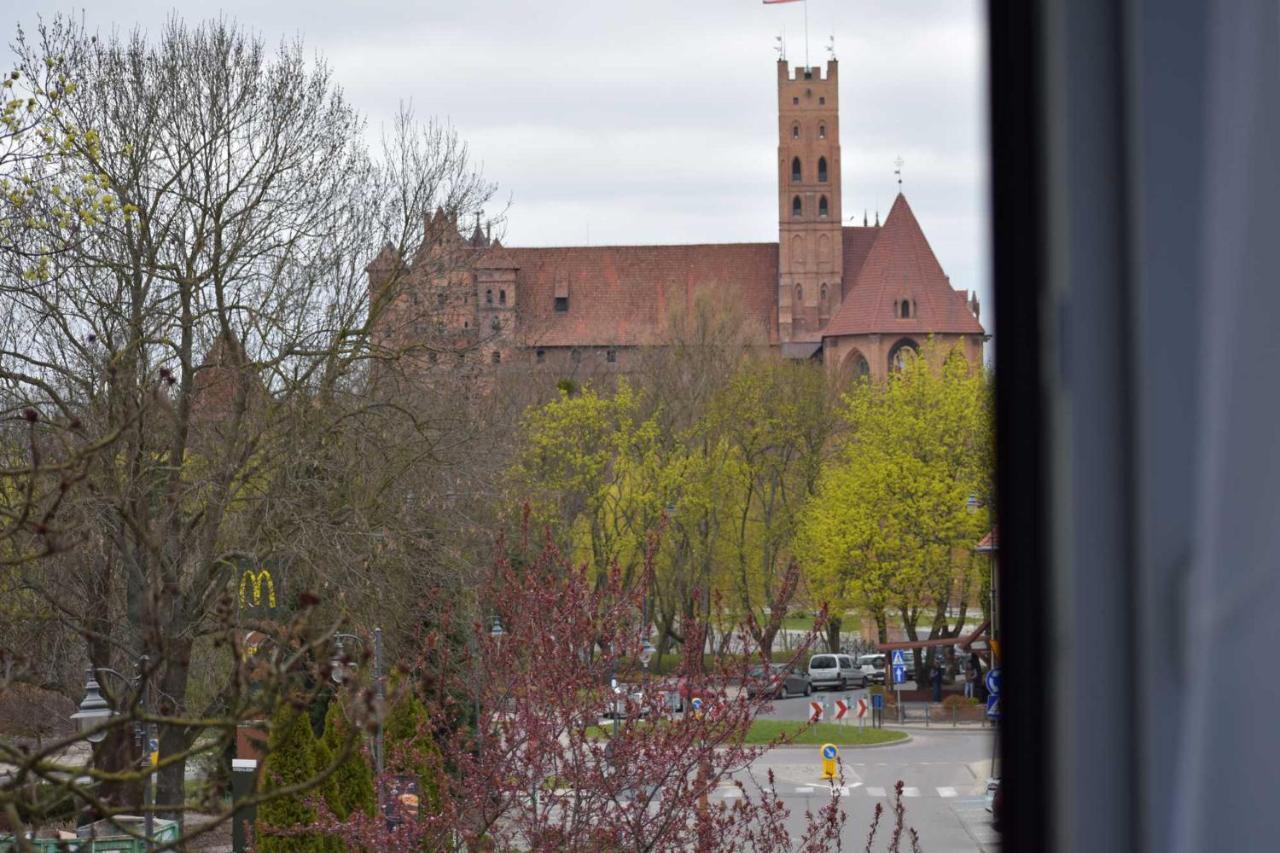 Castle Apartments Malbork Exterior foto